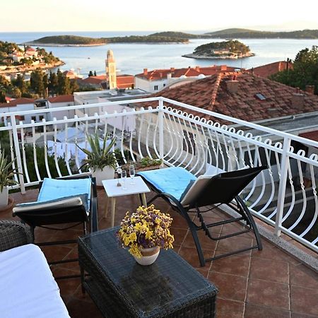 Tanya-Apartments And Rooms Hvar Town Zewnętrze zdjęcie