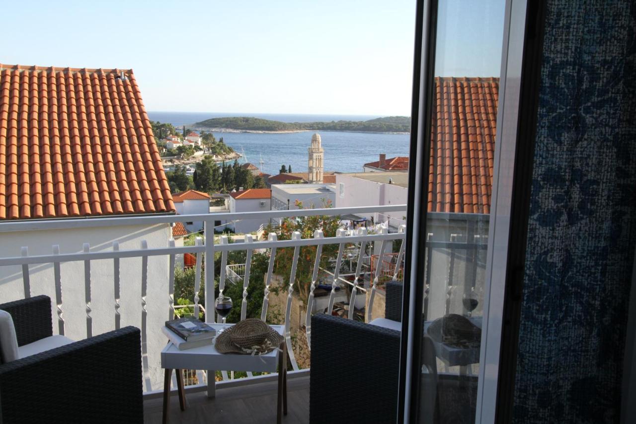 Tanya-Apartments And Rooms Hvar Town Zewnętrze zdjęcie