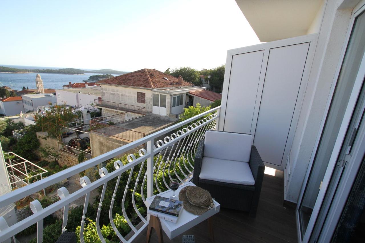 Tanya-Apartments And Rooms Hvar Town Zewnętrze zdjęcie