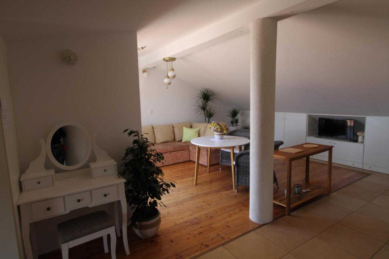 Tanya-Apartments And Rooms Hvar Town Zewnętrze zdjęcie