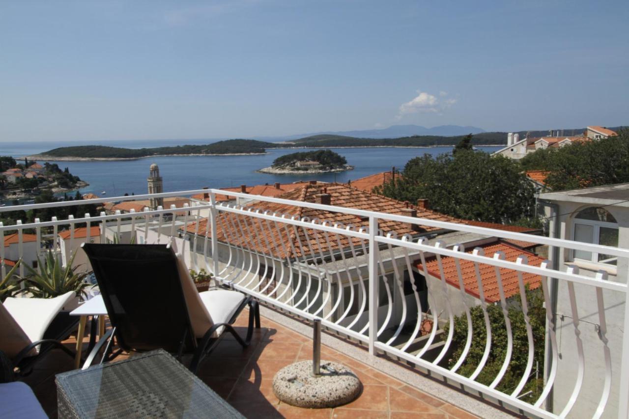 Tanya-Apartments And Rooms Hvar Town Zewnętrze zdjęcie