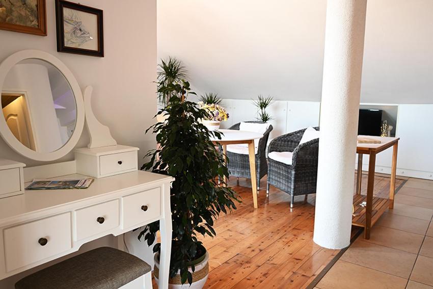 Tanya-Apartments And Rooms Hvar Town Zewnętrze zdjęcie
