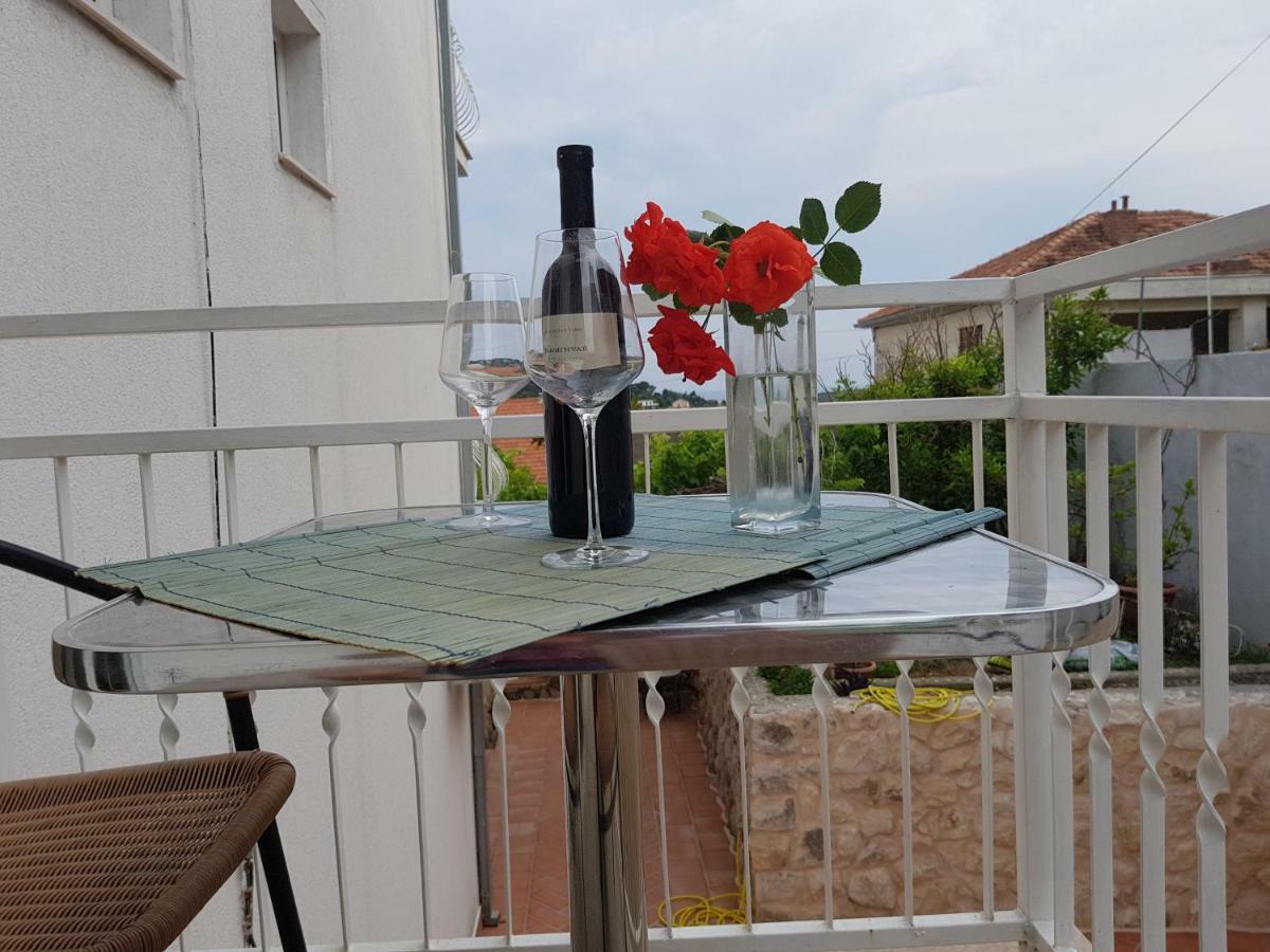 Tanya-Apartments And Rooms Hvar Town Zewnętrze zdjęcie